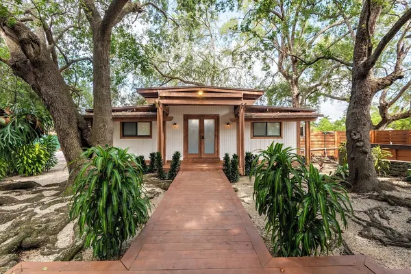 Photo 1 - Find Peace - Tiny House in Japanese Garden