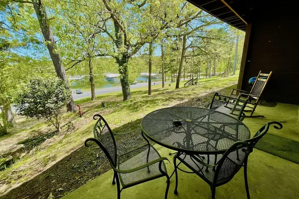Photo 1 - King Studio with king bed, dining area, sleeper sofa and view of Lake Ouachita by RedAwning