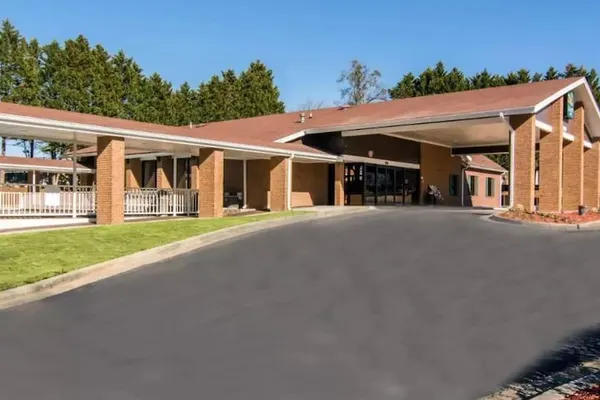 Photo 1 - My Home & Suites Toccoa