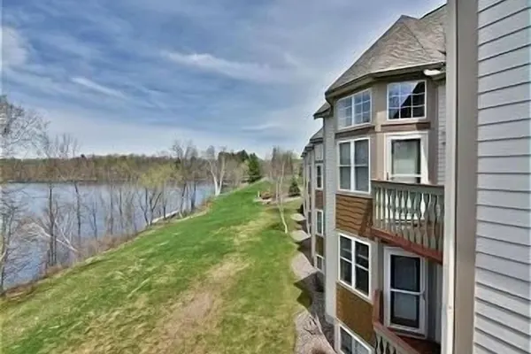 Photo 1 - Unit 207 2 Bdrm/ 2 Ba 2 Bedroom Condo by RedAwning