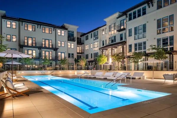 Photo 1 - Locale Menlo Park