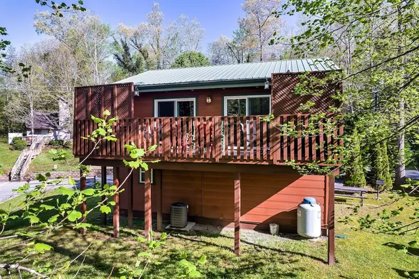 Photo 1 - A Top Notch Lodge