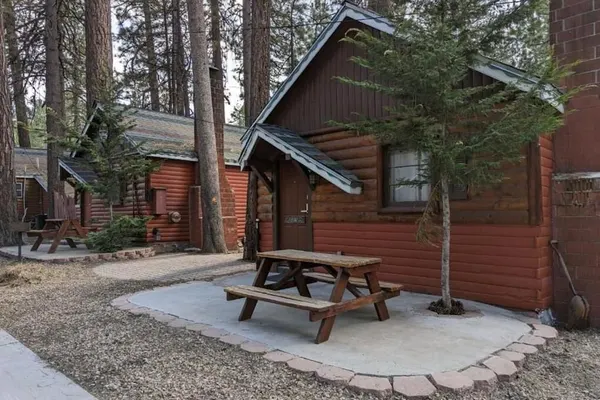 Photo 1 - Three Pines Cabins Lodge