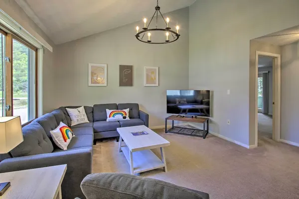 Photo 1 - Chic Resort Condo ~ 1 Mi to Attitash Mountain!