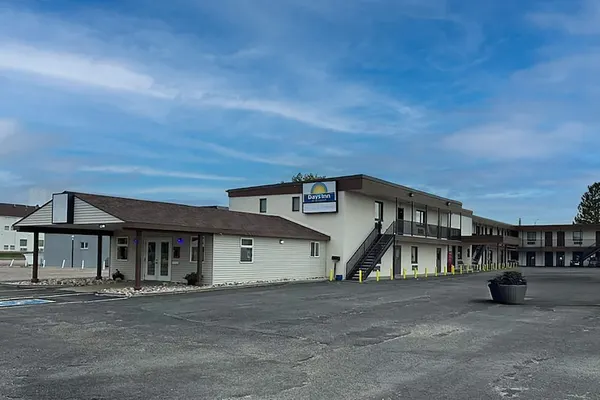 Photo 1 - Days Inn by Wyndham Wheatland