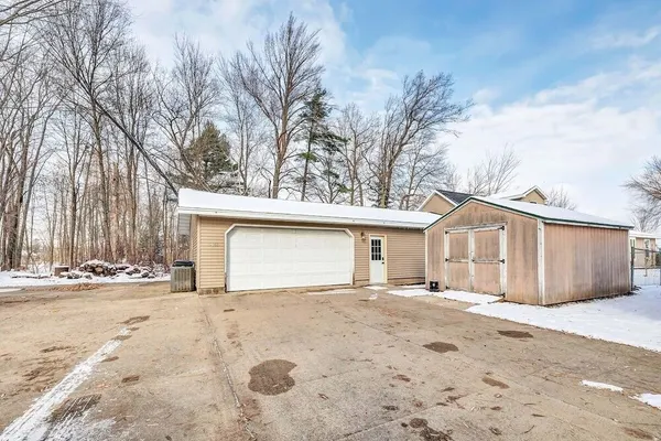 Photo 1 - Mader Haven Across From The Lake 5 Bedroom Home by RedAwning