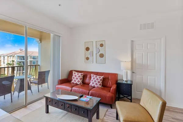 Photo 1 - 4814 Cayview Avenue #406