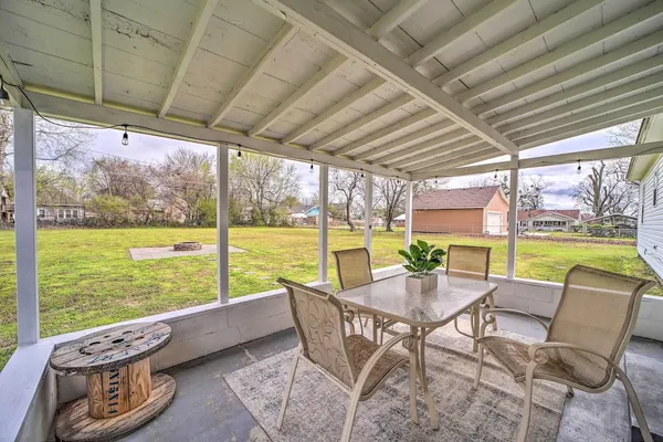 Photo 1 - Lake Eufaula Retreat w/ Fire Pit, Near Main St!