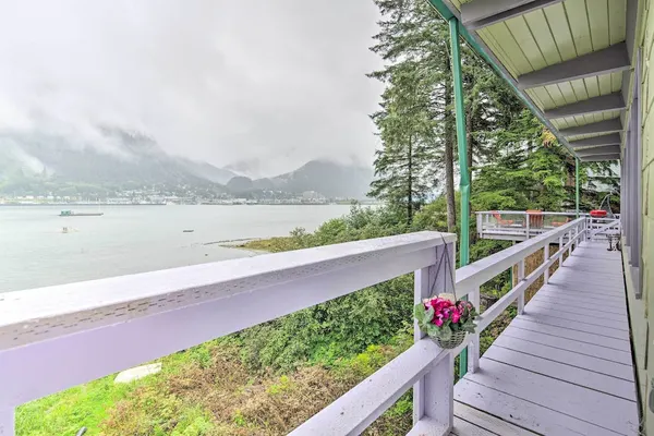 Photo 1 - Waterfront House w/ Glacial Views - Near Downtown!