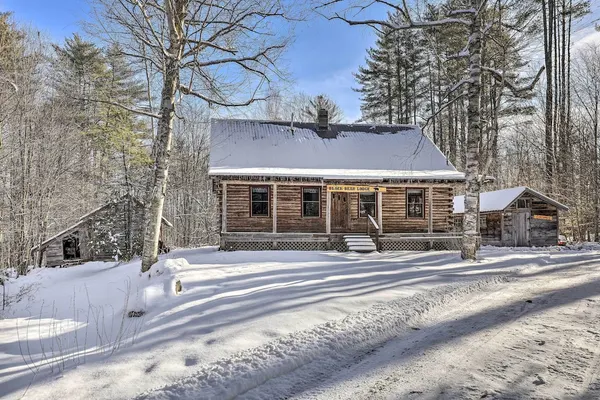 Photo 1 - Black Bear Lodge: A Rural White Mtns Retreat