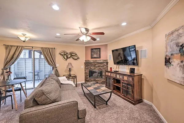 Photo 1 - Charming Greenwood Village Condo w/ Patio!