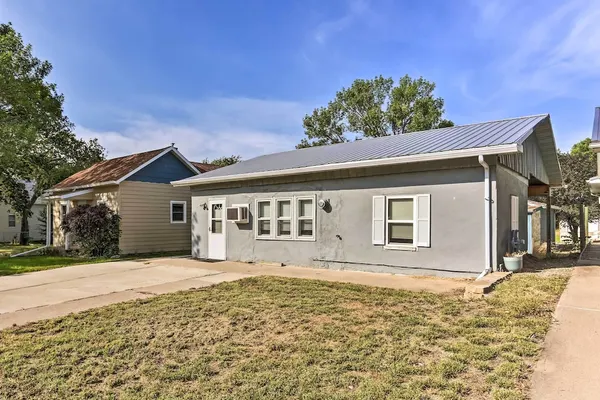 Photo 1 - Pet-friendly Pierre Home w/ Central Location!
