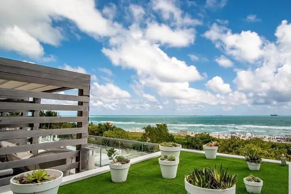 Photo 1 - Ocean View Luxury Condo