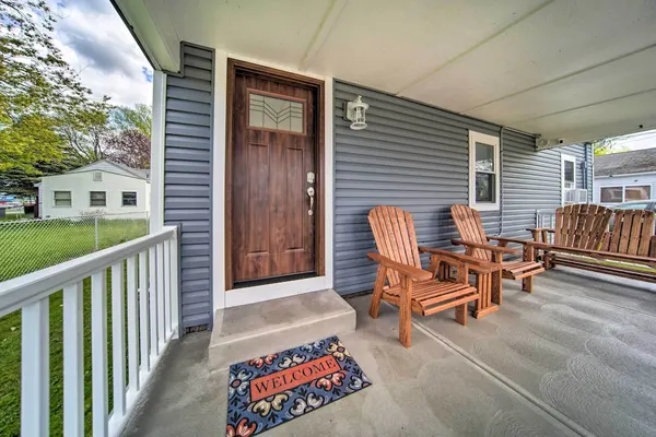 Photo 1 - Charming Geneva Getaway w/ Easy Strip Access!