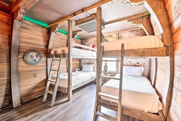 Photo 1 - Davenport Retreat w/ Themed Rooms, Patio & Pool!