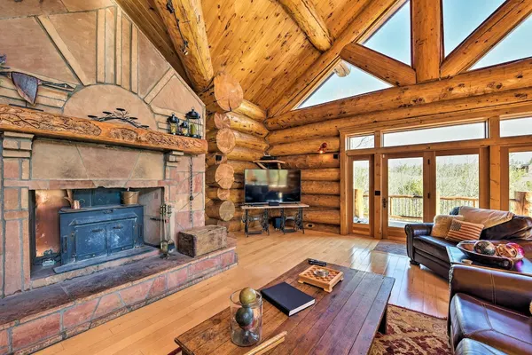 Photo 1 - Stunning Fairplay Cabin w/ Hot Tub & Sauna