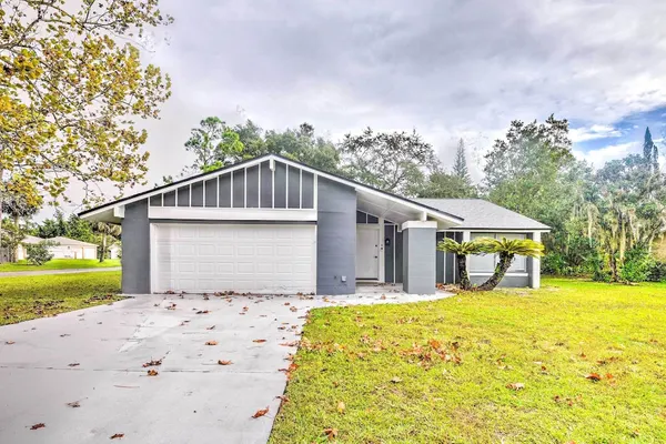 Photo 1 - Charming Palm Coast Home w/ Screened Porch!