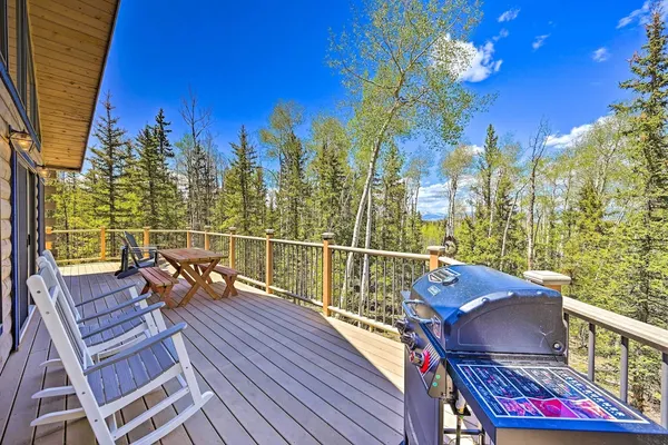 Photo 1 - Pet-friendly Jefferson Cabin w/ Deck & Views!