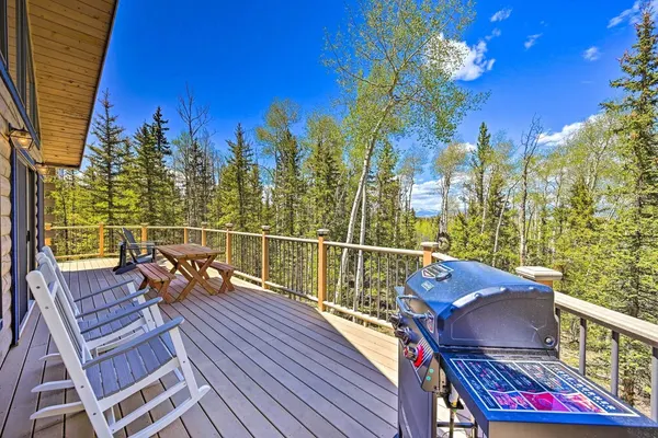 Photo 1 - Pet-friendly Jefferson Cabin w/ Deck & Views!