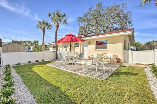 Photo 1 - Pet-friendly Dunedin Townhome w/ Private Yard