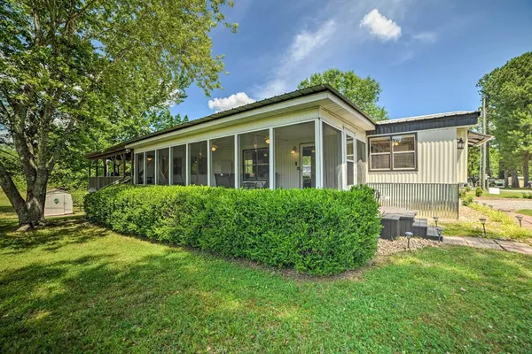 Photo 1 - Murray Getaway w/ Deck: Near Fishing & Boating!