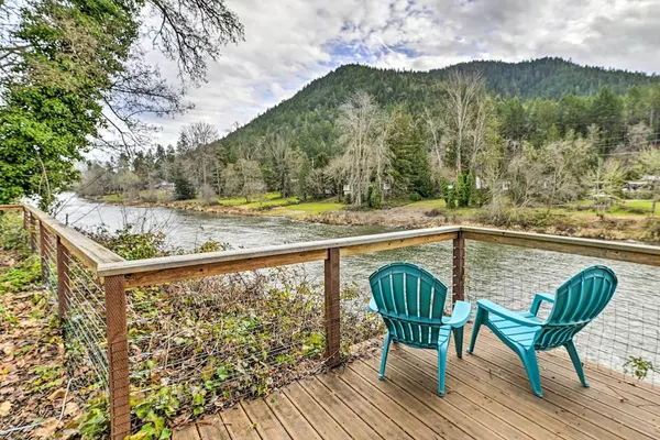 Photo 1 - Spacious Grants Pass Home w/ Hot Tub & Views!