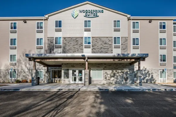 Photo 1 - WoodSpring Suites Libertyville - Chicago