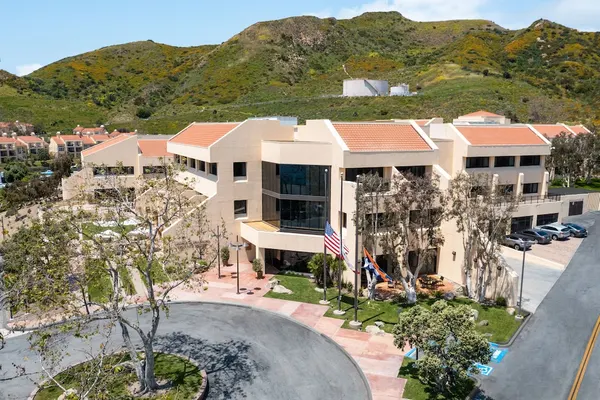 Photo 1 - Villa Graziadio at Pepperdine University