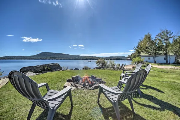 Photo 1 - 'white Pines Lake House' w/ Fire Pit & Beach!