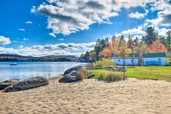 Photo 1 - Lake Pleasant Cabin: 3 Acres, Kayaks & Beach!