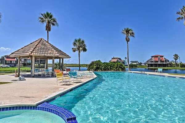 Photo 1 - Matagorda Townhome W/deck, Views, Pool Access