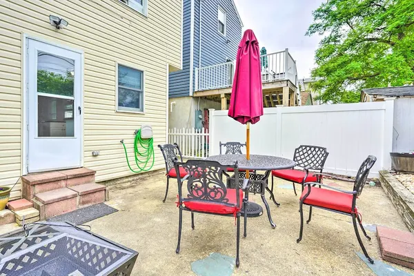 Photo 1 - Family-friendly Keansburg Home: Walk to Beach!