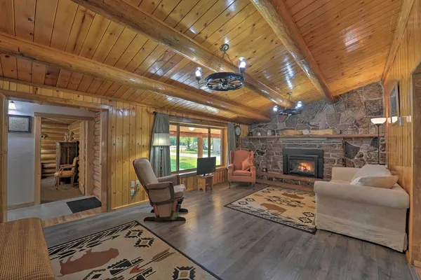 Photo 1 - Cozy WY Home: Rivers, Lakes, Mountains, Wildlife