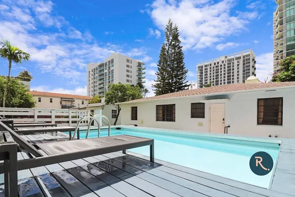 Photo 1 - Roami at Edgewater Bungalows