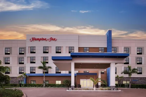 Photo 1 - Hampton Inn Fort Myers Downtown