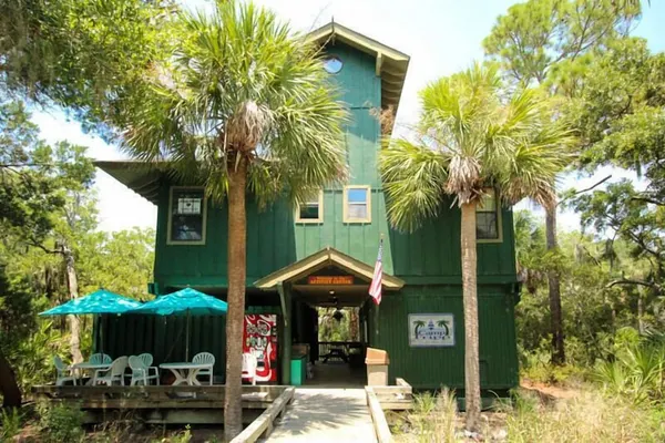 Photo 1 - 18 Veranda Beach Drive