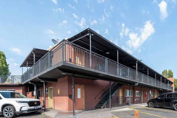 Photo 1 - Banfield Studios By OYO Portland OR