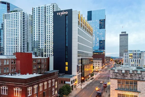 Photo 1 - Tempo By Hilton Nashville Downtown