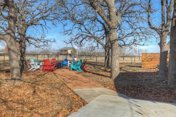 Photo 1 - Shady Lane Lodge - Near Town & Wheelchair Access