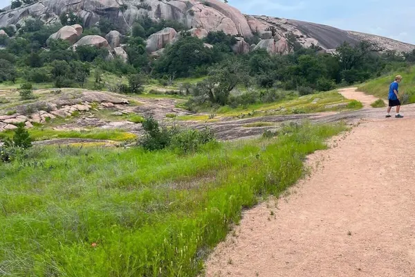 Photo 1 - Pecan Retreat-half Mile to Main