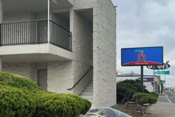 Photo 1 - Studio 6 Pasco, Wa