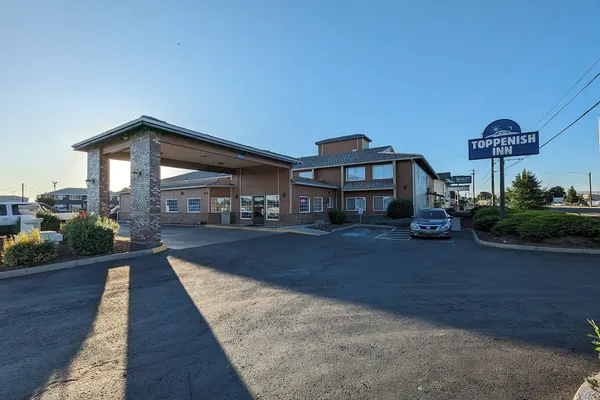 Photo 1 - Toppenish Inn and Suites