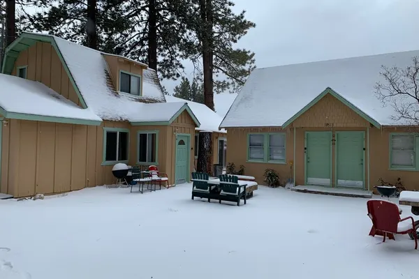 Photo 1 - Fawnskin Lakeside Cabin