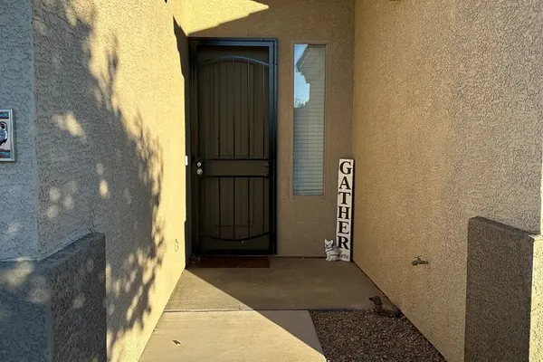 Photo 1 - Spacious Desert Retreat With Breathtaking Views 2 Bedroom Home by RedAwning