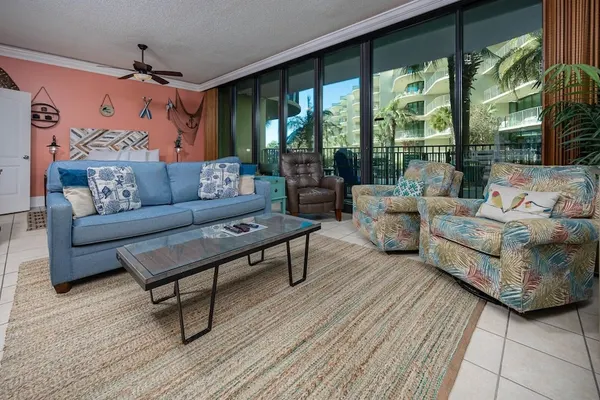 Photo 1 - Phoenix On The Bay 1121 1 Bedroom Condo