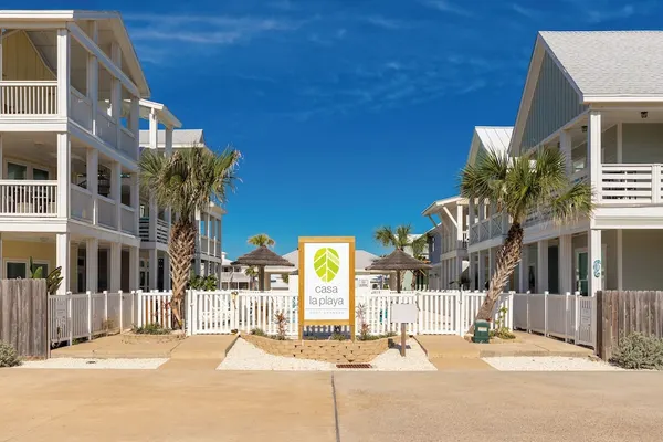 Photo 1 - The Sandy Hideaway