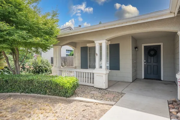 Photo 1 - New Listing University Pastoral