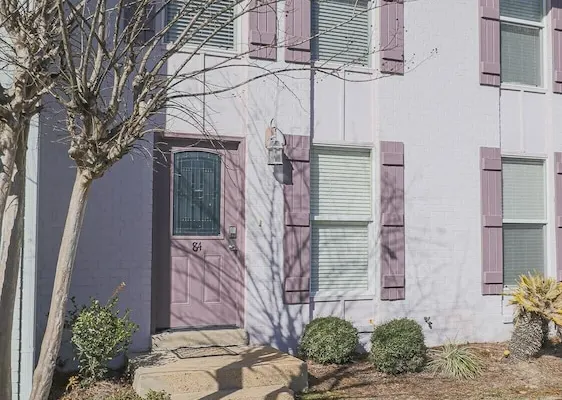 Photo 1 - Oak Glen Unit 84