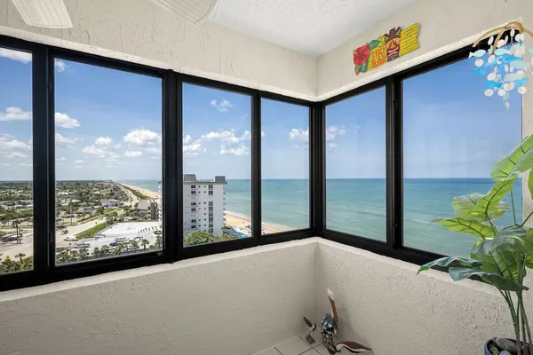 Photo 1 - Oceanfront Penthouse #11b