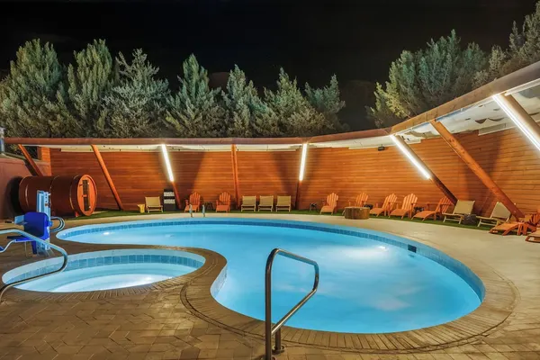 Photo 1 - Wolfe's Moab, Adult Only Hotel